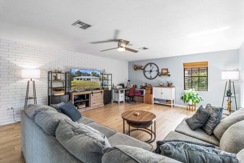 Casa en venta en Inglis, Florida, 3 dormitorios, 172.15 m2 № 1796716 - foto 13