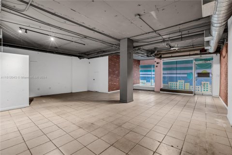 Propiedad comercial en venta en Miami Beach, Florida № 1694929 - foto 5