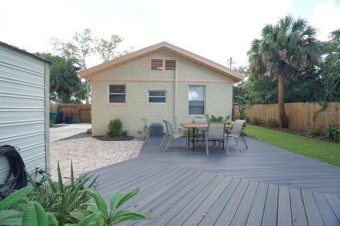 Villa ou maison à louer à Tampa, Floride: 2 chambres, 91.42 m2 № 1919751 - photo 19