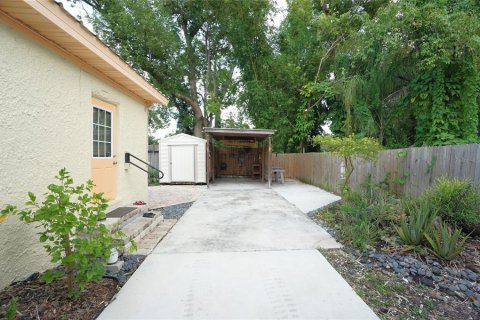 Villa ou maison à louer à Tampa, Floride: 2 chambres, 91.42 m2 № 1919751 - photo 13