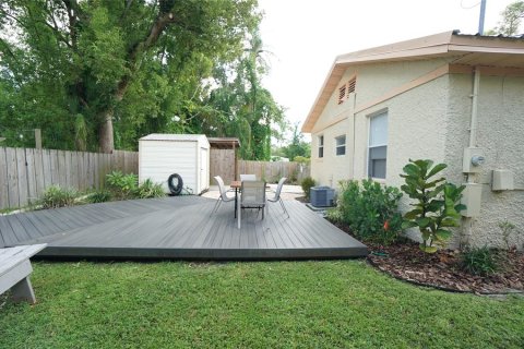 Villa ou maison à louer à Tampa, Floride: 2 chambres, 91.42 m2 № 1919751 - photo 14