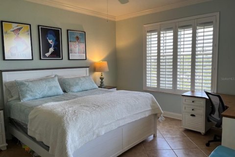 Condo in New Smyrna Beach, Florida, 2 bedrooms  № 1650208 - photo 18