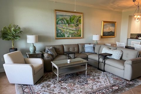 Condo in New Smyrna Beach, Florida, 2 bedrooms  № 1650208 - photo 14
