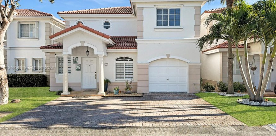 Таунхаус в Хайалиа, Флорида 3 спальни, 172.8м2 № 2005828