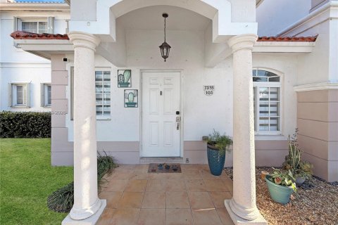 Купить таунхаус в Хайалиа, Флорида 3 спальни, 172.8м2, № 2005828 - фото 3