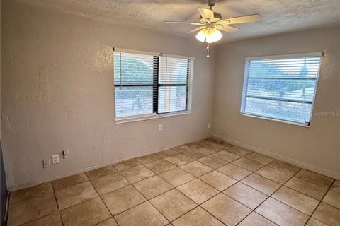 Appartement à louer à Saint Petersburg, Floride: 2 chambres, 74.32 m2 № 2388532 - photo 8