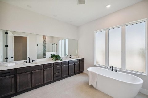 Villa ou maison à vendre à Bradenton, Floride: 3 chambres, 247.86 m2 № 1899753 - photo 22