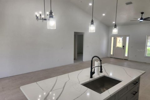 House in Dunnellon, Florida 4 bedrooms, 168.9 sq.m. № 1774037 - photo 20