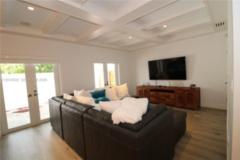 Touwnhouse à louer à Miami, Floride: 3 chambres, 259.38 m2 № 2076069 - photo 16