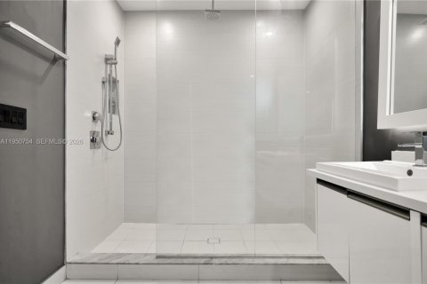 Купить таунхаус в Дорал, Флорида 4 спальни, 229.28м2, № 2007678 - фото 25