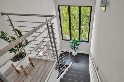 Купить таунхаус в Дорал, Флорида 4 спальни, 229.28м2, № 2007678 - фото 29