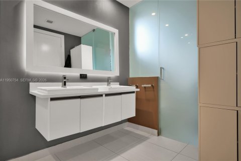 Купить таунхаус в Дорал, Флорида 4 спальни, 229.28м2, № 2007678 - фото 26