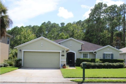 House in Elkton, Florida 3 bedrooms, 161.84 sq.m. № 1721963 - photo 2