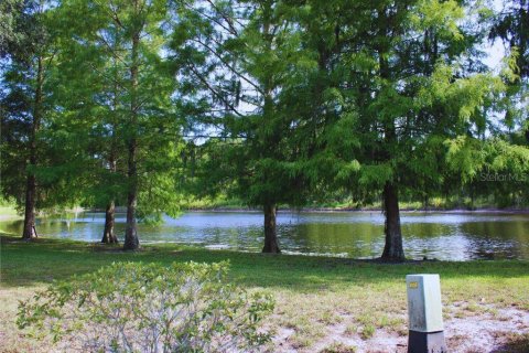 House in Elkton, Florida 3 bedrooms, 161.84 sq.m. № 1721963 - photo 17