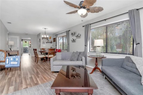 Copropriété à vendre à Safety Harbor, Floride: 3 chambres, 114.27 m2 № 2222562 - photo 10
