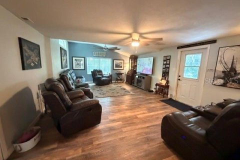 Villa ou maison à vendre à Thonotosassa, Floride: 3 chambres, 165.18 m2 № 2389334 - photo 10