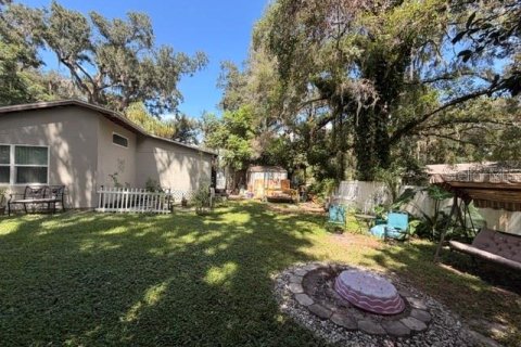 Villa ou maison à vendre à Thonotosassa, Floride: 3 chambres, 165.18 m2 № 2389334 - photo 5