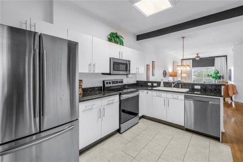 Copropriété à vendre à Saint Petersburg, Floride: 2 chambres, 106 m2 № 1822945 - photo 5