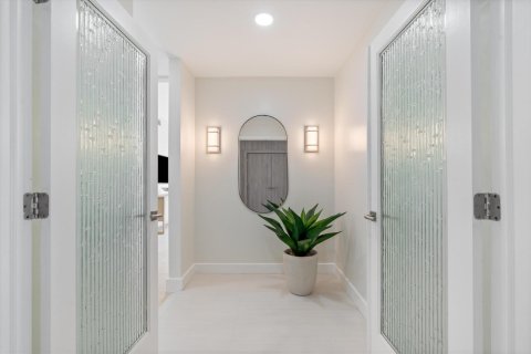 Villa ou maison à vendre à Delray Beach, Floride: 3 chambres, 311.32 m2 № 2077704 - photo 21