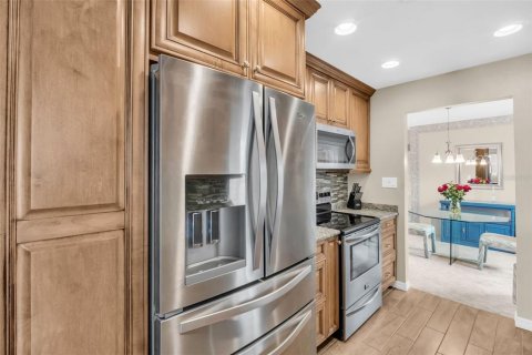 Villa ou maison à vendre à Palm Harbor, Floride: 2 chambres, 117.43 m2 № 2142287 - photo 13
