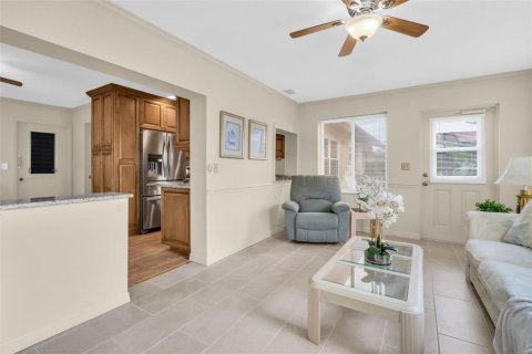 Villa ou maison à vendre à Palm Harbor, Floride: 2 chambres, 117.43 m2 № 2142287 - photo 18