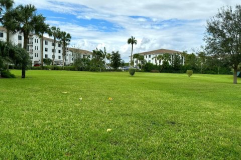 Condo in Boca Raton, Florida, 1 bedroom  № 2145945 - photo 23