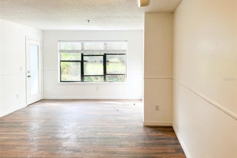 Copropriété à vendre à Saint Petersburg, Floride: 2 chambres, 79.62 m2 № 2212387 - photo 17
