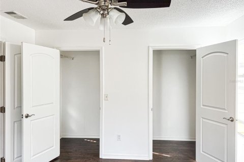 Copropriété à vendre à Saint Petersburg, Floride: 2 chambres, 79.62 m2 № 2212387 - photo 5