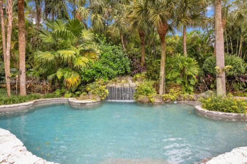 Villa ou maison à vendre à Pinecrest, Floride: 6 chambres, 397.81 m2 № 1880232 - photo 5