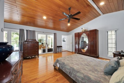 Villa ou maison à vendre à Pinecrest, Floride: 6 chambres, 397.81 m2 № 1880232 - photo 18
