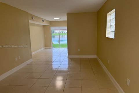 Condo in Homestead, Florida, 3 bedrooms  № 1957041 - photo 2