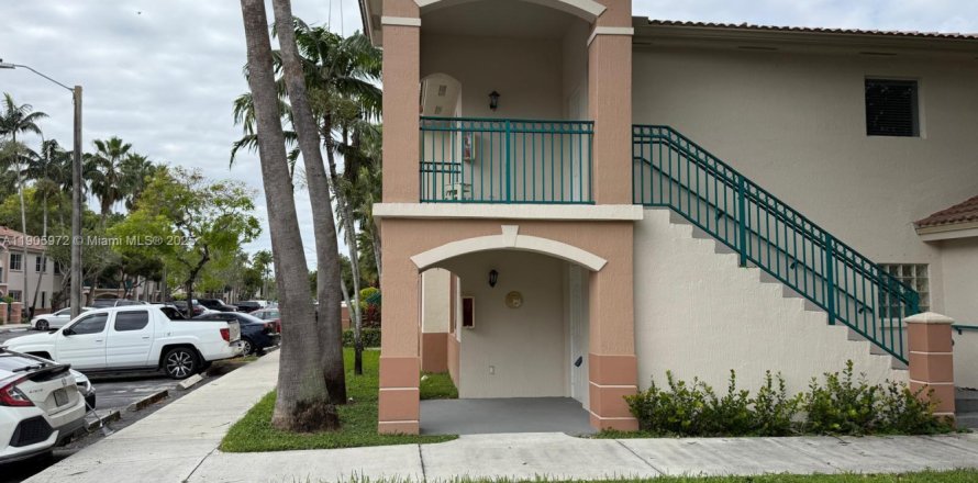 Condo in Homestead, Florida, 3 bedrooms  № 1957041