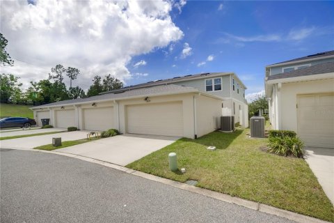 Touwnhouse à vendre à Oakland, Floride: 2 chambres, 153.47 m2 № 2409019 - photo 15