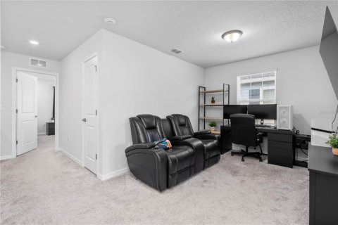 Touwnhouse à vendre à Oakland, Floride: 2 chambres, 153.47 m2 № 2409019 - photo 12