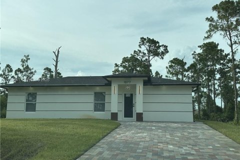 Villa ou maison à Lehigh Acres, Floride 3 chambres № 2402183