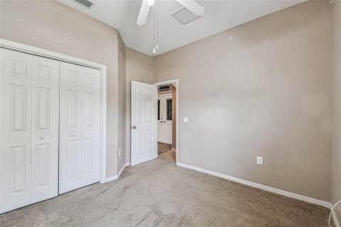 House in Zephyrhills, Florida 4 bedrooms, 229.38 sq.m. № 1876298 - photo 26