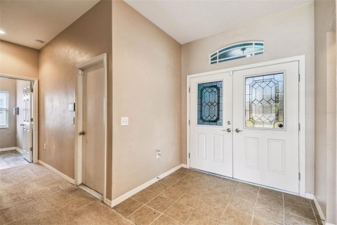 House in Zephyrhills, Florida 4 bedrooms, 229.38 sq.m. № 1876298 - photo 13