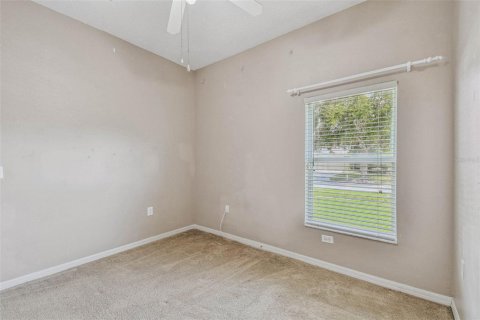 House in Zephyrhills, Florida 4 bedrooms, 229.38 sq.m. № 1876298 - photo 25