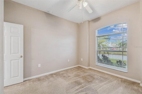House in Zephyrhills, Florida 4 bedrooms, 229.38 sq.m. № 1876298 - photo 20