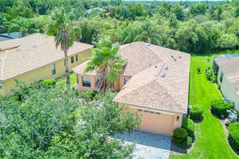 House in Kissimmee, Florida 2 bedrooms, 195.19 sq.m. № 2275650