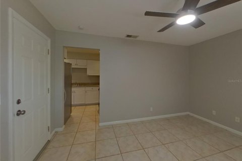 Villa ou maison à louer à Tampa, Floride: 3 chambres, 117.8 m2 № 1868936 - photo 18