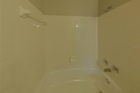 Villa ou maison à louer à Tampa, Floride: 3 chambres, 117.8 m2 № 1868936 - photo 15