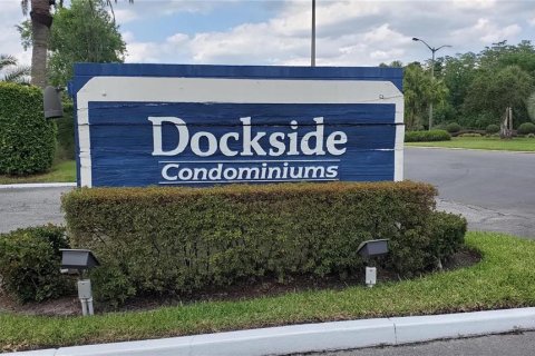 Condo in Orlando, Florida, 2 bedrooms № 2102623 - photo 16