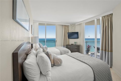 Copropriété à vendre à Sunny Isles Beach, Floride: 2 chambres, 136.57 m2 № 2011569 - photo 20