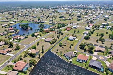Terreno en venta en Punta Gorda, Florida № 2232757 - foto 4