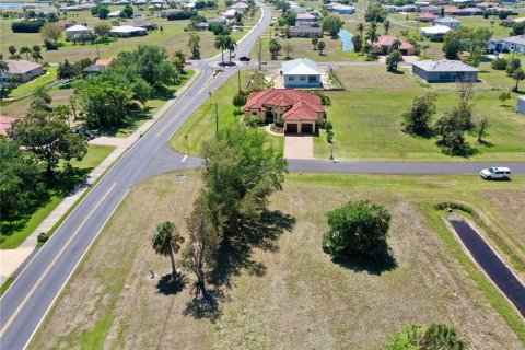 Terreno en venta en Punta Gorda, Florida № 2232757 - foto 13