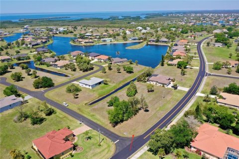 Terreno en venta en Punta Gorda, Florida № 2232757 - foto 3