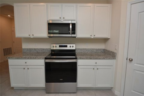 Casa en alquiler en Ormond Beach, Florida, 4 dormitorios, 171.5 m2 № 1900182 - foto 8