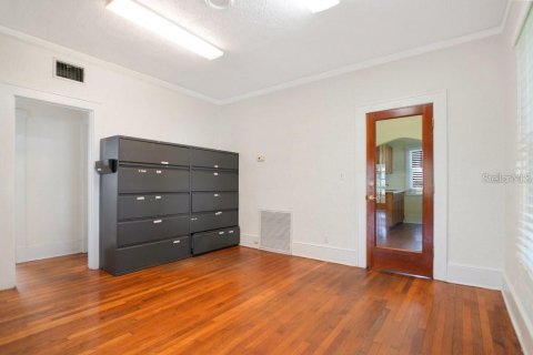 Propiedad comercial en alquiler en Orlando, Florida, 130.43 m2 № 1682009 - foto 9