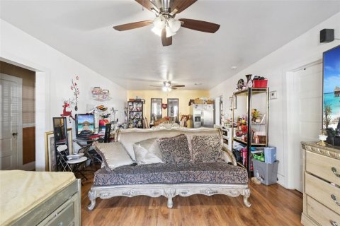 Villa ou maison à vendre à Kissimmee, Floride: 4 chambres, 121.89 m2 № 2386066 - photo 3